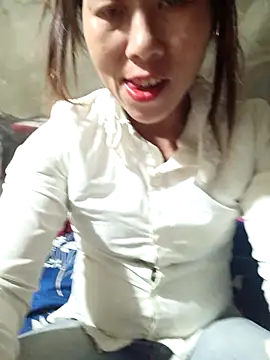 Snapshot of jangcute11 chatting on May 5, 4:31 am jangcute11 online show from May 5, 4:31 am