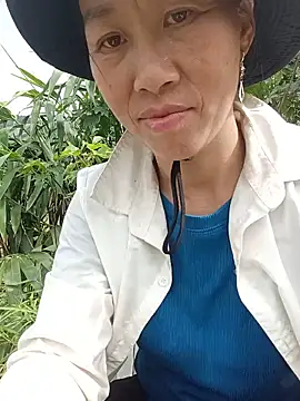 jangcute11 online show from June 28, 8:31 am