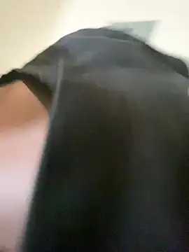 Sinfulwaterfalls online show from May 17, 4:32 am