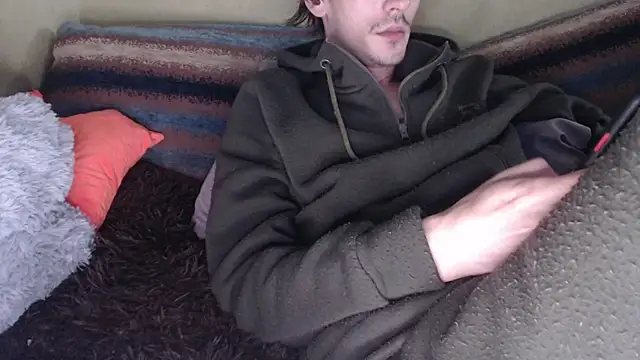 Snapshot of Samuel_Skywalker chatting on May 13, 5:49 am Samuel Skywalker online show from May 13, 5:49 am