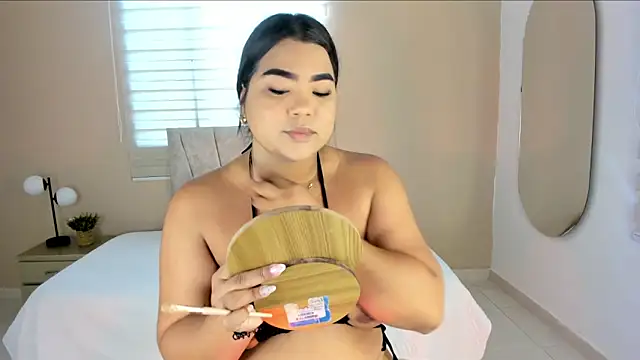 Shelsy joys online show from April 24, 1:02 pm