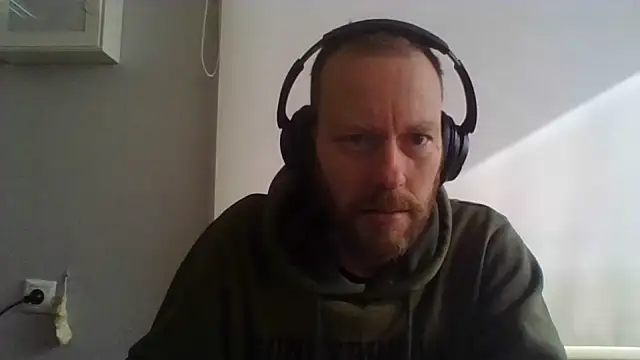 truble78 online show from March 5, 7:37 am