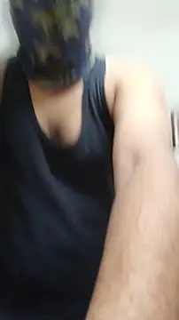 smallthickdick115 online show from April 27, 8:12 am