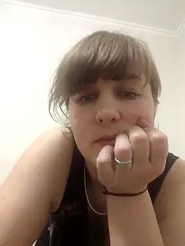 Snapshot of AdaGold612 chatting on February 28, 9:49 pm AdaGold612 online show from February 28, 9:49 pm