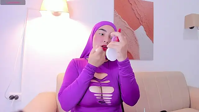 Malika Noor online show from May 16, 2:38 pm