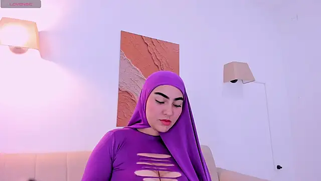 Malika Noor online show from July 11, 2:42 pm