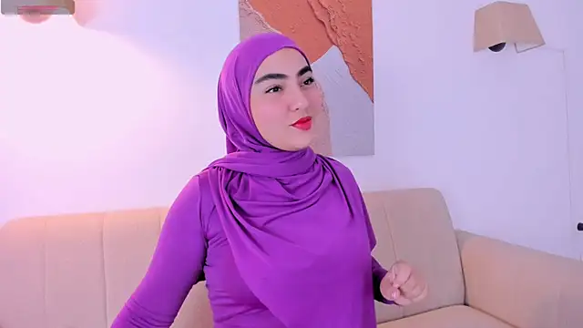 Malika Noor online show from July 27, 3:41 pm