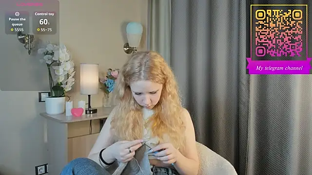 AmalElway online show from March 18, 11:13 am