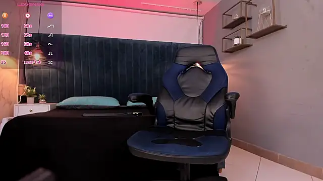 liam es online show from February 25, 2:32 am