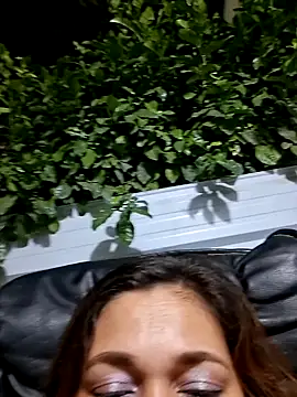 bar-mother19 online show from March 3, 7:47 am