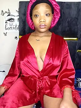 Divine Beautyxx online show from May 2, 4:12 pm