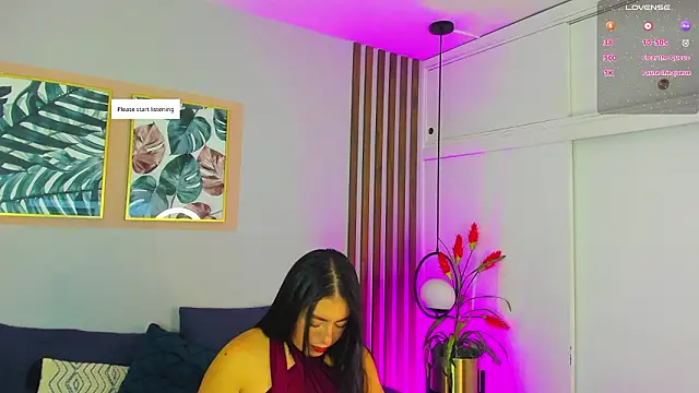 mia wills  online show from March 20, 5:07 pm