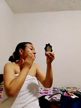 Samanta gonzales online show from March 18, 2:26 am