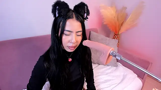 Snapshot of Valecute_ chatting on June 30, 8:32 pm Valecute online show from June 30, 8:32 pm