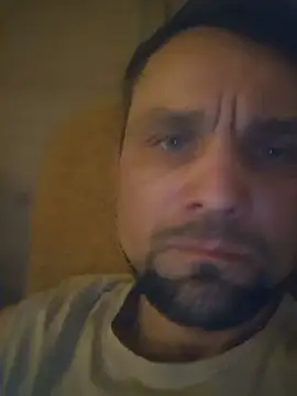 Snapshot of AndrewXSkyw chatting on March 30, 1:17 am AndrewXSkyw online show from March 30, 1:17 am