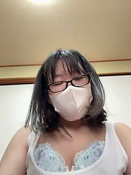 nana ayu4696 online show from April 28, 3:44 am