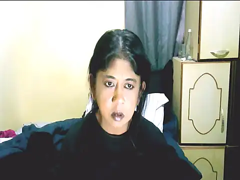 Snapshot of IndianPleasures21 chatting on June 22, 12:35 pm IndianPleasures21 online show from June 22, 12:35 pm