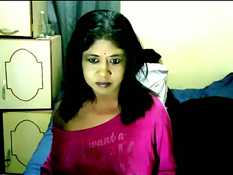 Snapshot of IndianPleasures21 chatting on July 1, 6:26 am IndianPleasures21 online show from July 1, 6:26 am