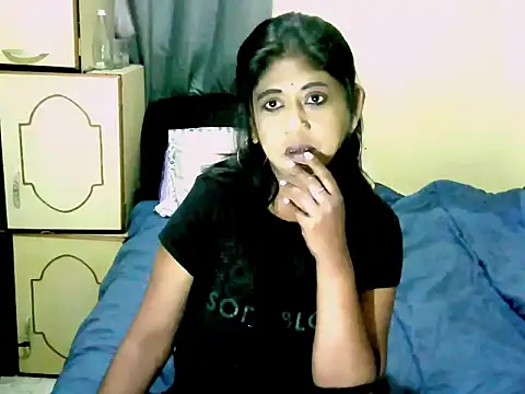 Snapshot of IndianPleasures21 chatting on July 20, 11:23 am IndianPleasures21 online show from July 20, 11:23 am