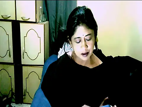 Snapshot of IndianPleasures21 chatting on August 1, 4:23 am IndianPleasures21 online show from August 1, 4:23 am
