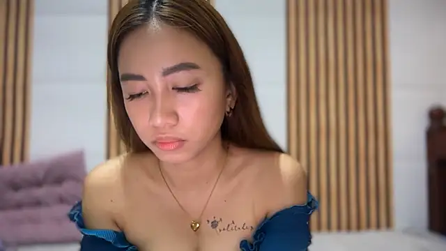 ShalondaRanaudo online show from March 12, 12:06 am