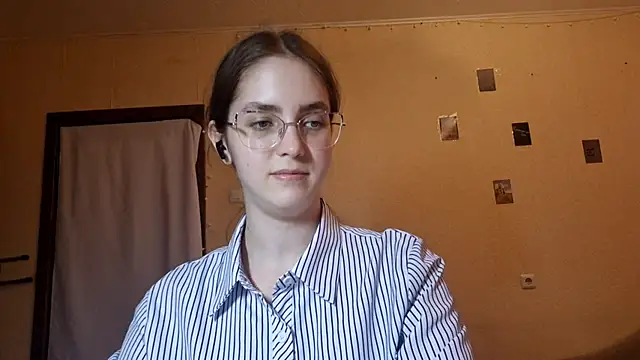 Katelemon online show from June 16, 2:09 pm