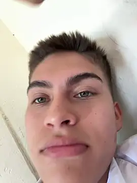 bbluchito online show from March 16, 1:59 pm