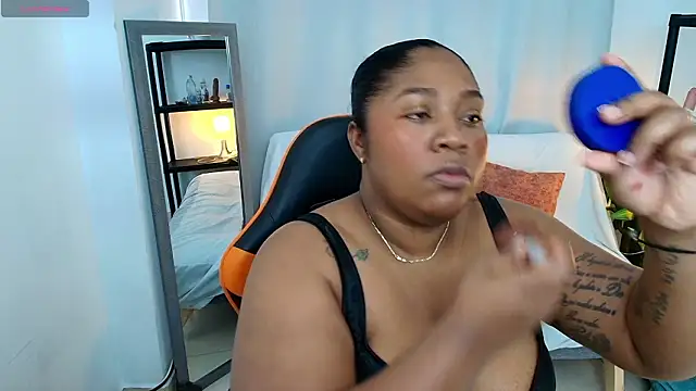 Megan-Small online show from March 7, 8:50 pm