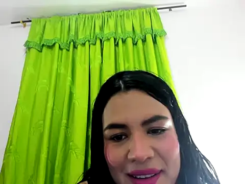 Mariana jaramillo online show from March 11, 1:00 am