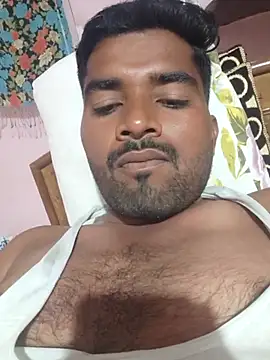 Snapshot of Fantasy_King_3939 chatting on March 21, 6:33 pm Fantasy King 3939 online show from March 21, 6:33 pm