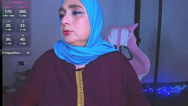 HijabiMilff online show from June 11, 3:43 pm