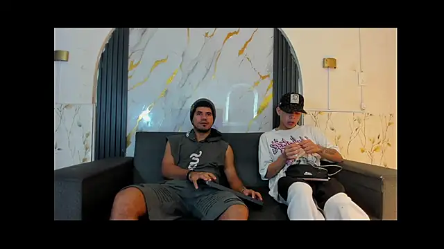Latins on fire online show from June 22, 11:51 am
