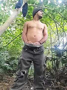 Latins on fire online show from June 27, 12:33 pm