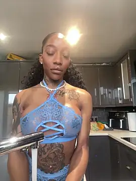 Snapshot of MississippiBabee chatting on February 28, 10:05 am MississippiBabee online show from February 28, 10:05 am