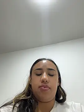 Eyssha online show from February 28, 4:46 am