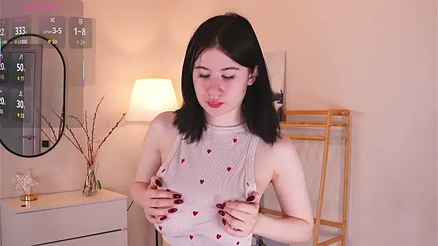 TwilaMode online show from March 14, 3:12 am