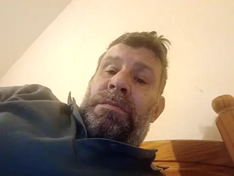 stud2512 online show from March 13, 9:54 pm