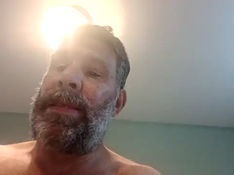 stud2512 online show from May 27, 6:16 pm