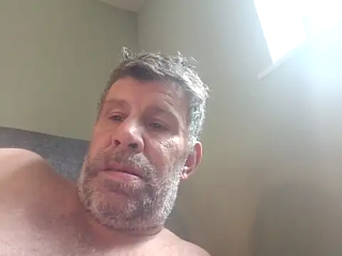 stud2512 online show from June 12, 12:15 pm