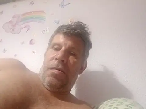 stud2512 online show from June 19, 8:23 pm