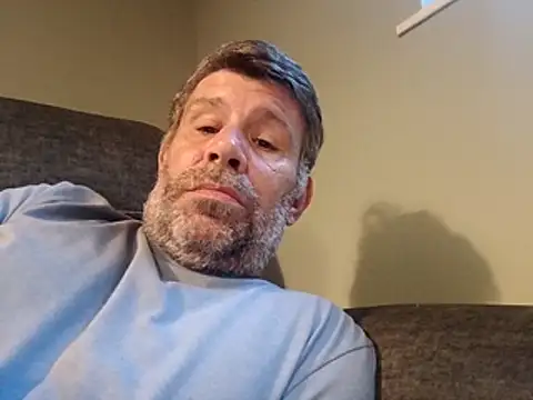 stud2512 online show from July 1, 7:57 pm