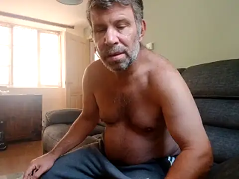 stud2512 online show from July 2, 8:42 am