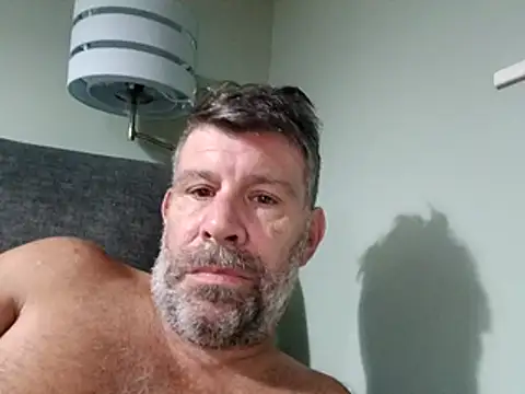 stud2512 online show from July 31, 11:04 pm