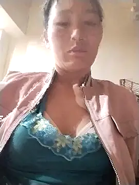 lris-Beauty77 online show from March 8, 9:07 pm