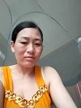 lris-Beauty77 online show from March 17, 11:19 pm