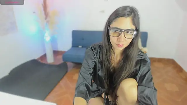 lia koss online show from March 18, 5:10 am