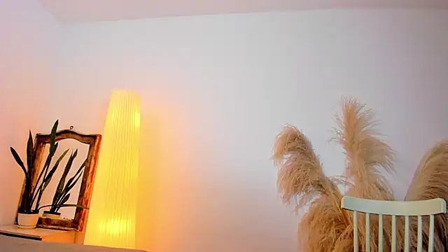 SamJoness  online show from February 27, 7:47 pm