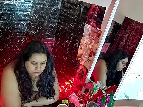 Snapshot of MistressMileenaMiami chatting on March 16, 9:02 am MistressMileenaMiami online show from March 16, 9:02 am