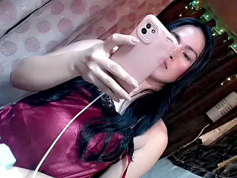 Chulafox online show from April 24, 7:05 pm