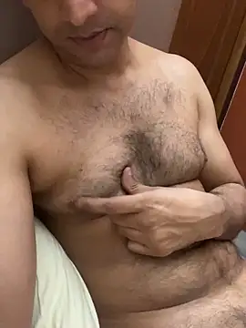 online4u08 online show from February 28, 12:00 am